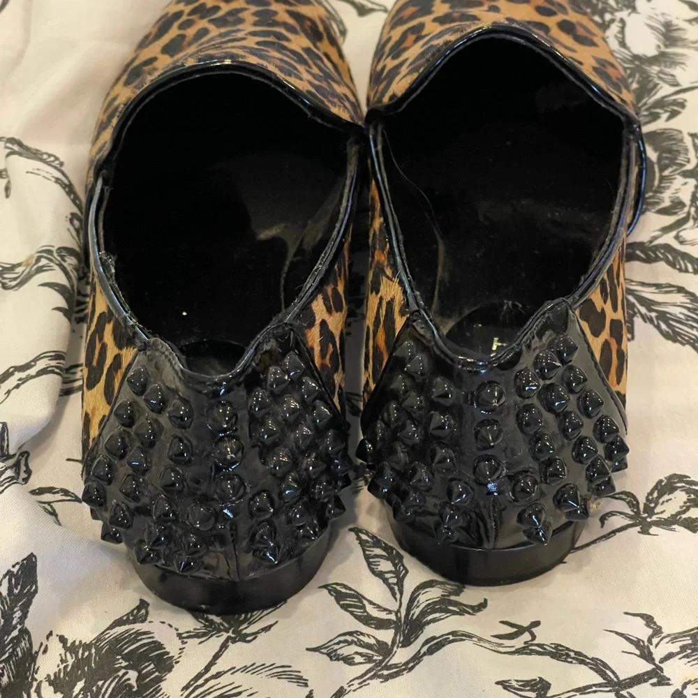 Nine West 6 Animal Print/Studded Back Slip Ons Cow Fur Leather Upper Real Fur‎